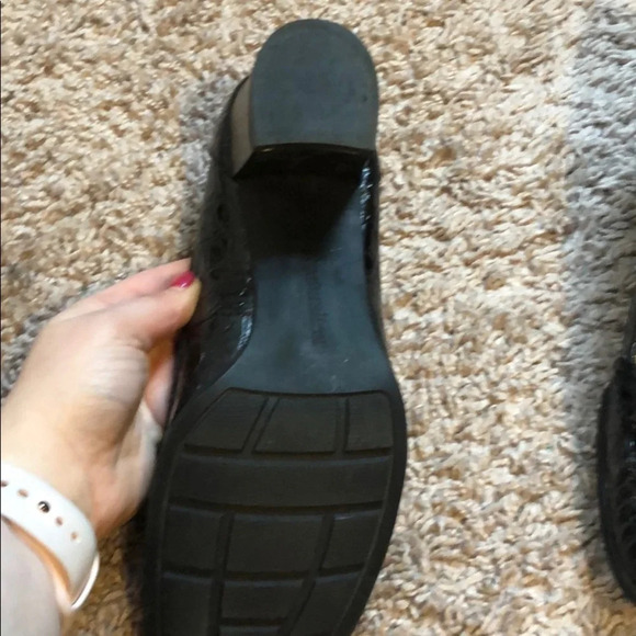 Naturalized Clogs - Picture 6 of 6